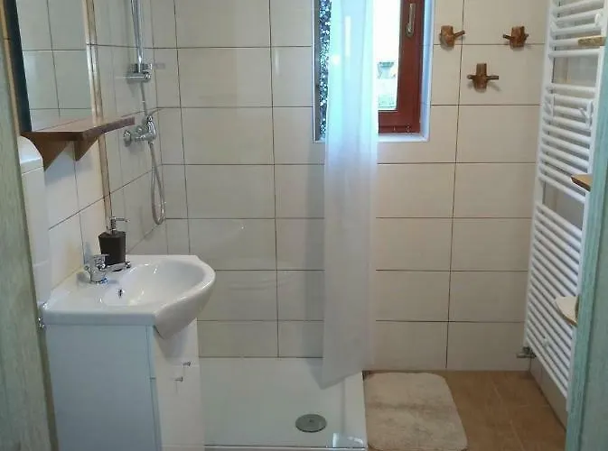 Apartma Miko * בובק